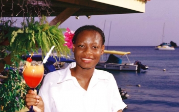 Sundowner at sunset: a must in the Caribbean