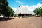 Karanambu Lodge:guest cottage in Amerindian style