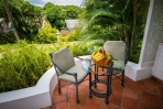 Deluxe Cottage: patio