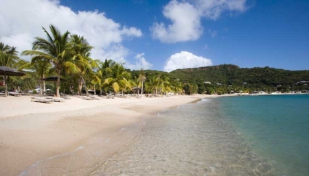 The Inn at English Harbour: the beach