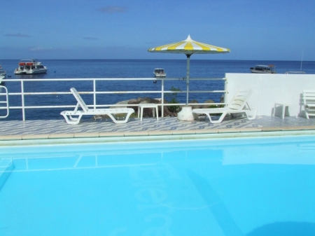 Evergreen Hotel: swimming pool