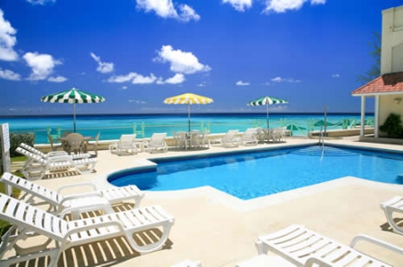 Coral Mist Beach Hotel: pool