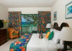 Coral Mist Beach Hotel: bedroom of a suite (example)